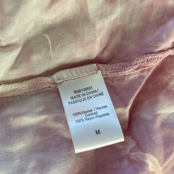 YFB Young Fabulous & broke meadow tie-dye maxi dress size Medium NWT - Picture 6 of 6